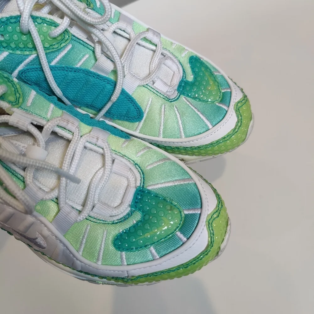 Nike Women's Air Max 98 SE Bubble Pack